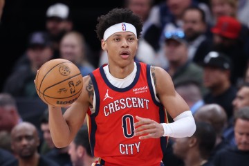 KaiyunSports-开云体育-【菜鸟】费尔斯28分&amp;埃奇库姆23分 雷诺克利福德闪耀 小杨1板1助