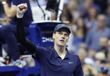 KaiyunSports-开云体育-新王统治？辛纳近5个大满贯均进决赛，此前4战3冠&amp;amp;法网遭让二追三